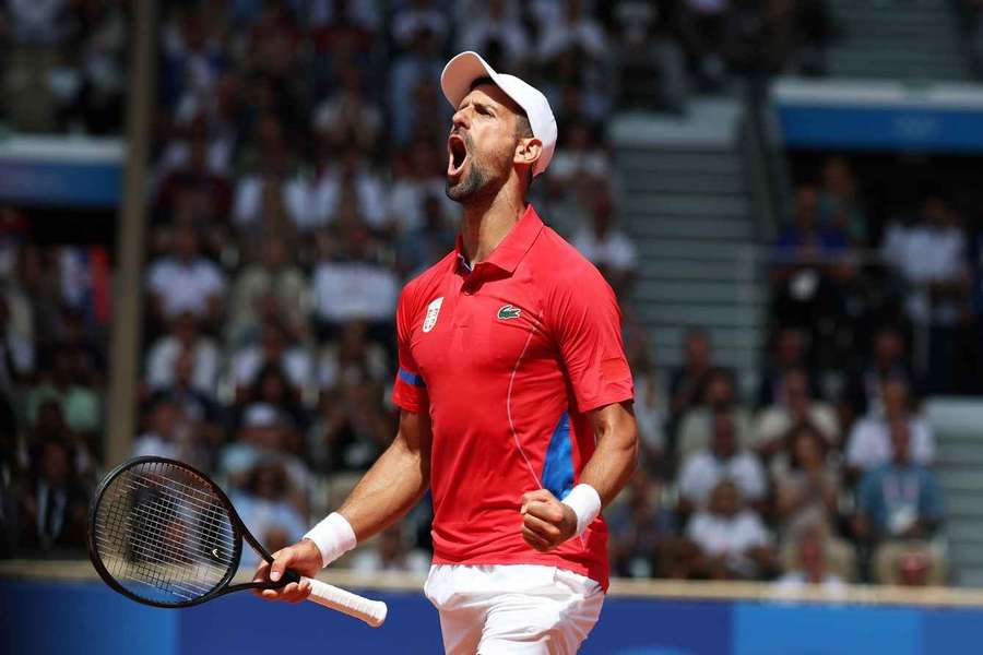 Novak Djokovic venceu uma batalha no complexo de Roland Garros