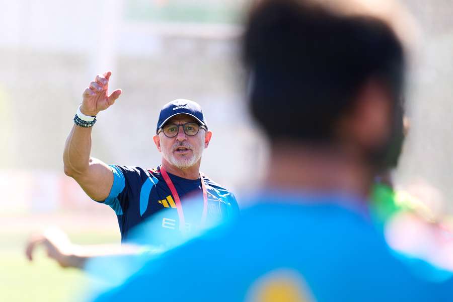 De la Fuente, durante un entrenamiento de la selección española De la Fuente, durante un entrenamiento de la selección española