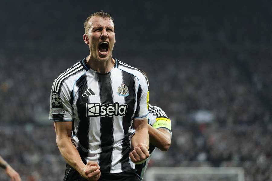 Burnova radost po vstřelené brance. Burnova radost po vstřelené brance.