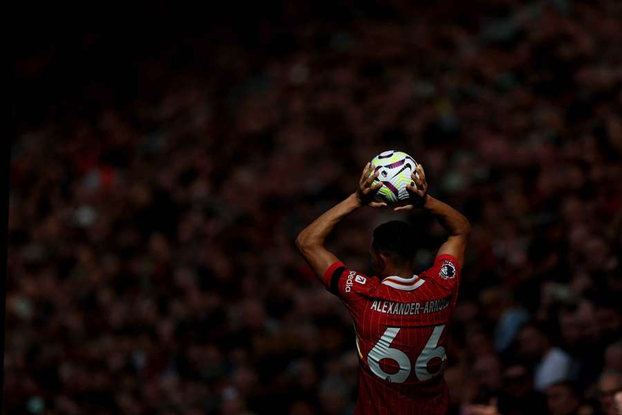 Trent Alexander-Arnold já leva 318 jogos oficiais pelo Liverpool