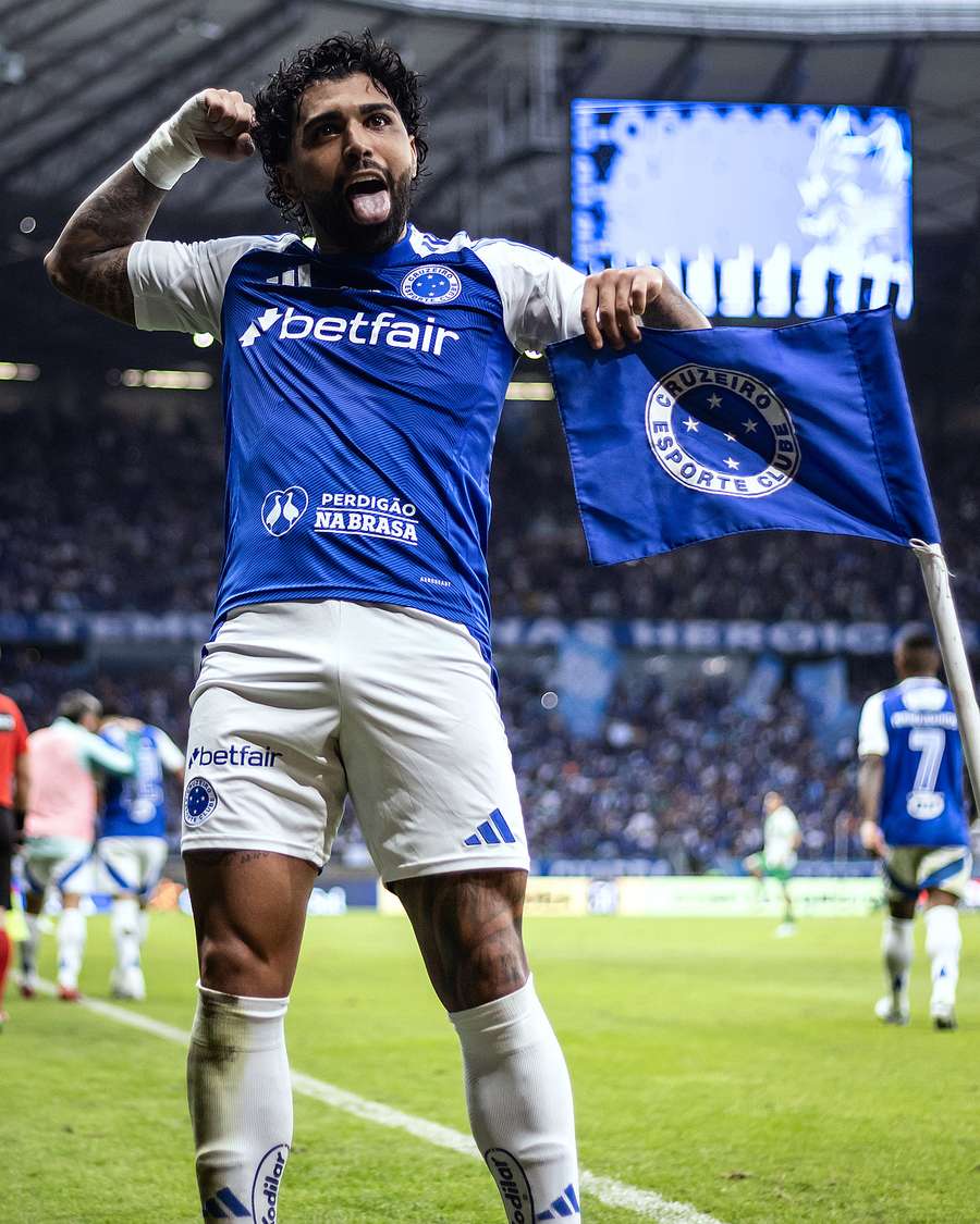 Gabigol no Cruzeiro 4-0 Juventude