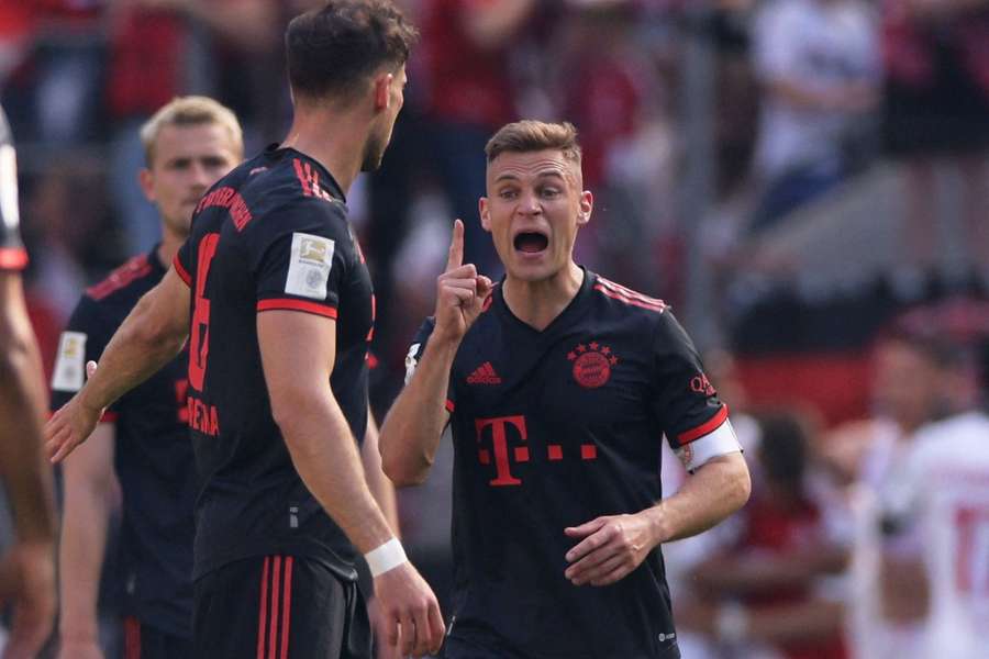 Bayern-profil kritiserer Bayern-ledelse for timing for fyring af Kahn og Salihamidzic