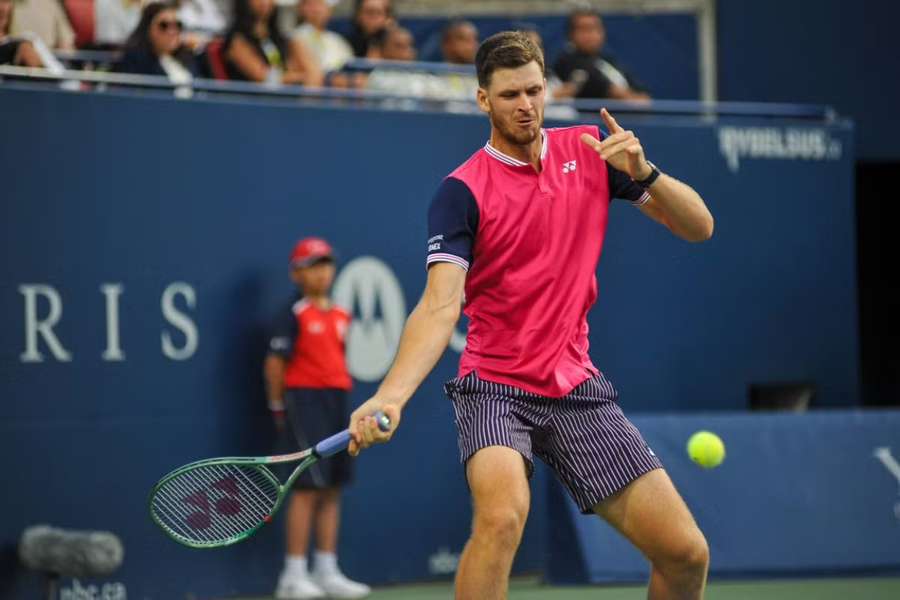 Hubert Hurkacz zvládl přes tři hodiny dlouhý duel s Thanasim Kokkinakisem.