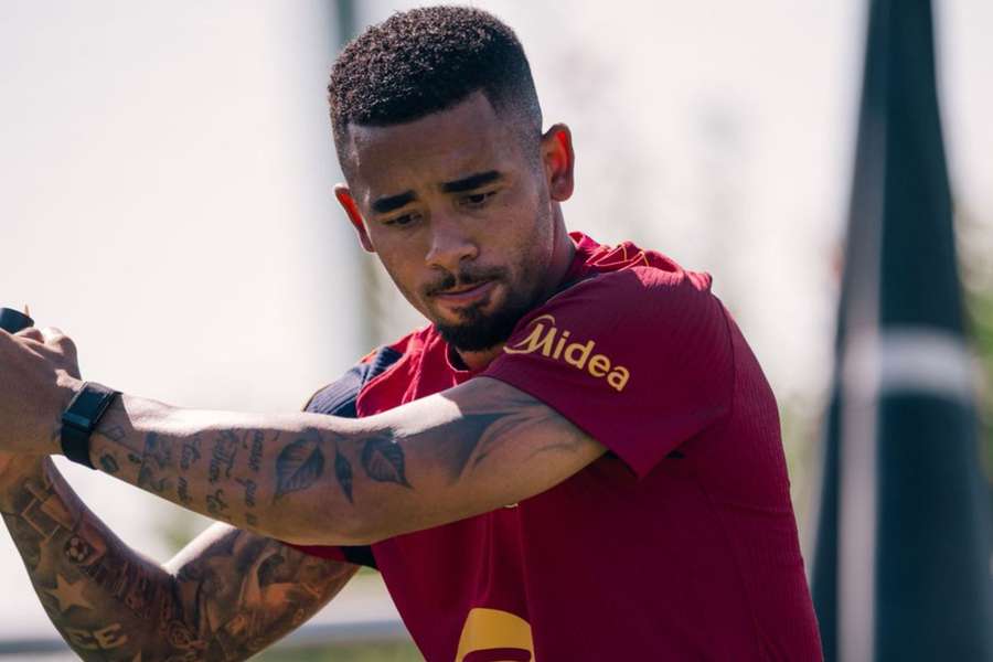 Gabriel Jesus em treino do Barcelona