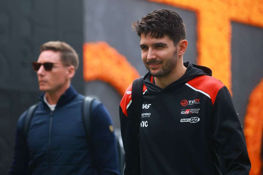 O co chodzi z Estebanem Oconem? Ryo Hirakawa zastąpi Francuza w dalszych częściach GP Meksyku O co chodzi z Estebanem Oconem? Ryo Hirakawa zastąpi Francuza w dalszych częściach GP Meksyku