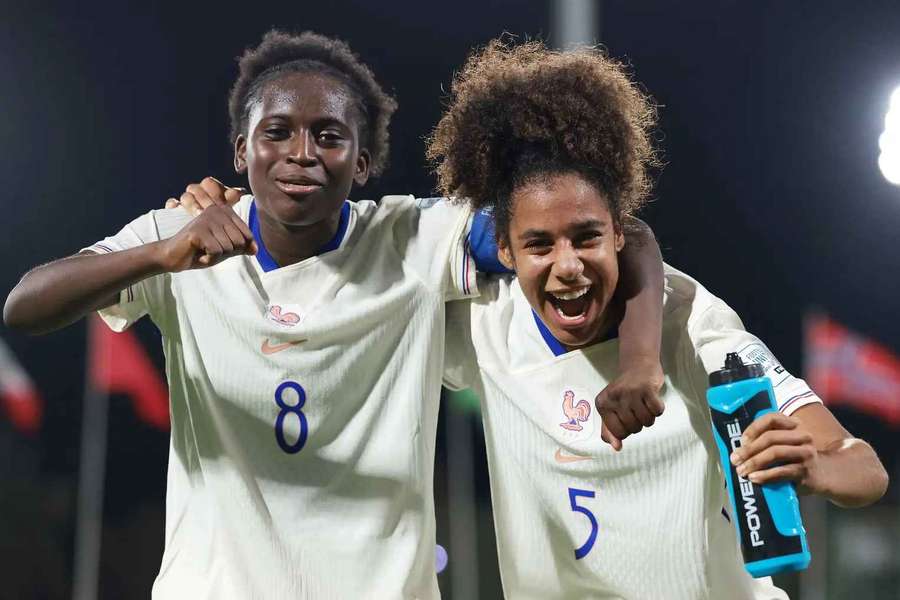 Aux tirs au but, la France réussit l'exploit de faire tomber l'Espagne et se hisse en quarts Aux tirs au but, la France réussit l'exploit de faire tomber l'Espagne et se hisse en quarts