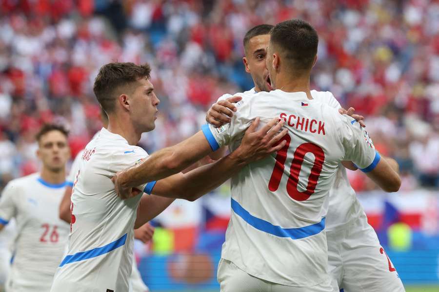 Patrik Schick fez o gol de empate da República Tcheca contra a Geórgia na última rodada