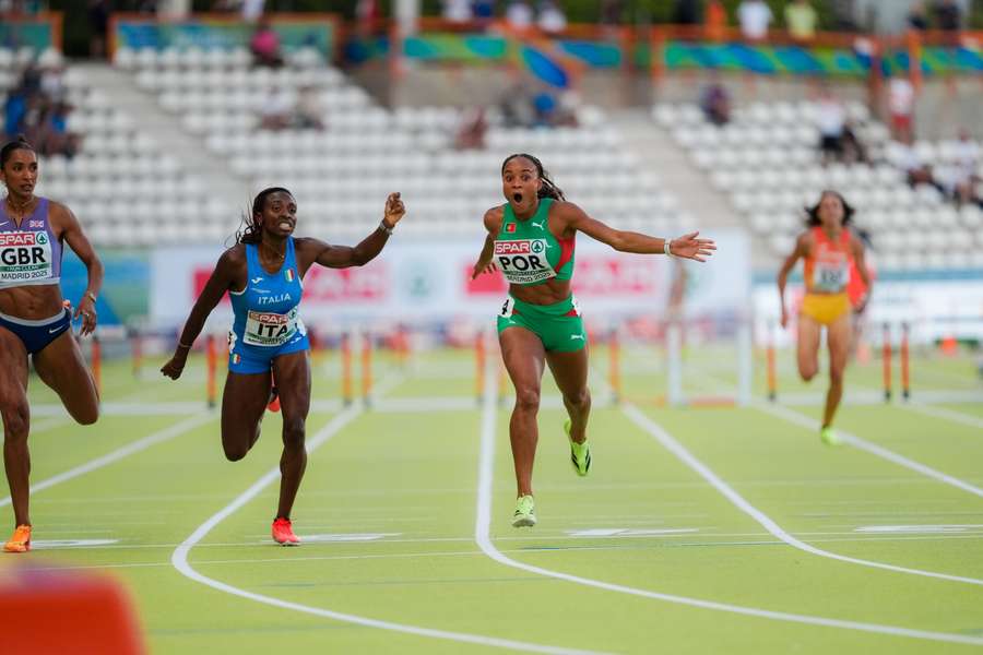 Fatoumata Diallo venceu 400m barreiras