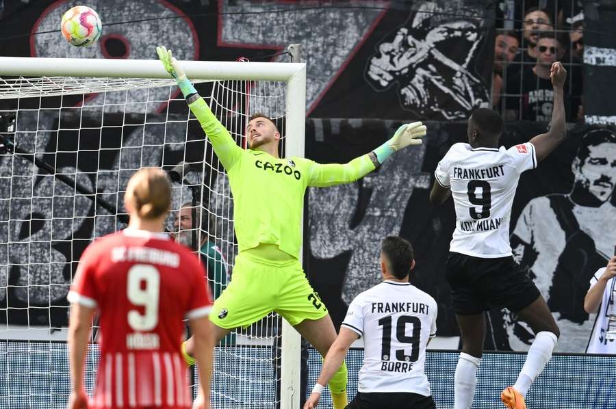 Eintracht Frankfurt gewann das letzte Heimspiel und beendet die Saison auf dem siebten Tabellenplatz
