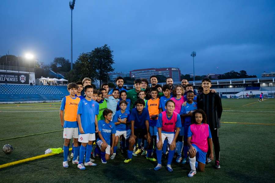 Nel conviveu com os jovens do Belenenses