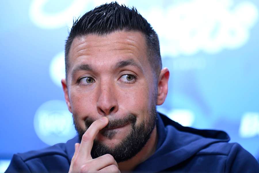 Francesco Farioli, treinador do FC Porto, em conferência de imprensa