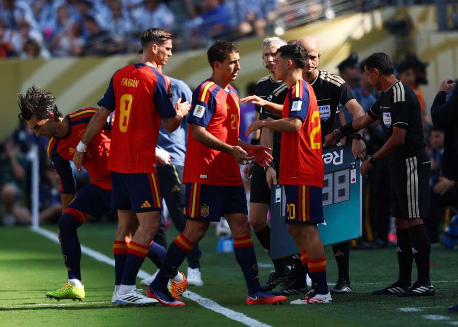 Spain make changes Spain make changes