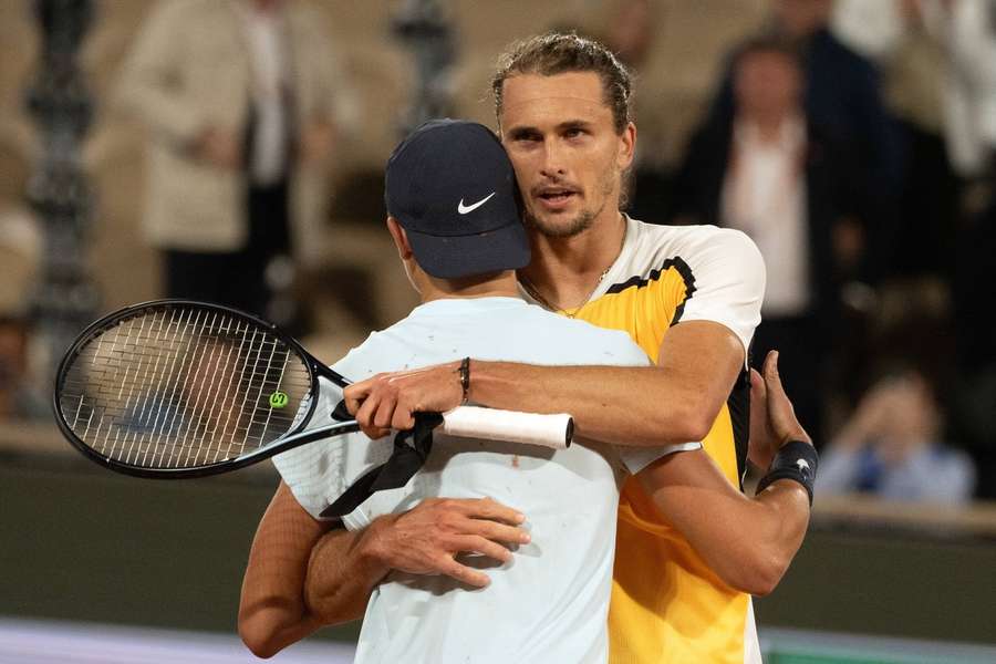 Zverev îl elimină pe Holger Rune