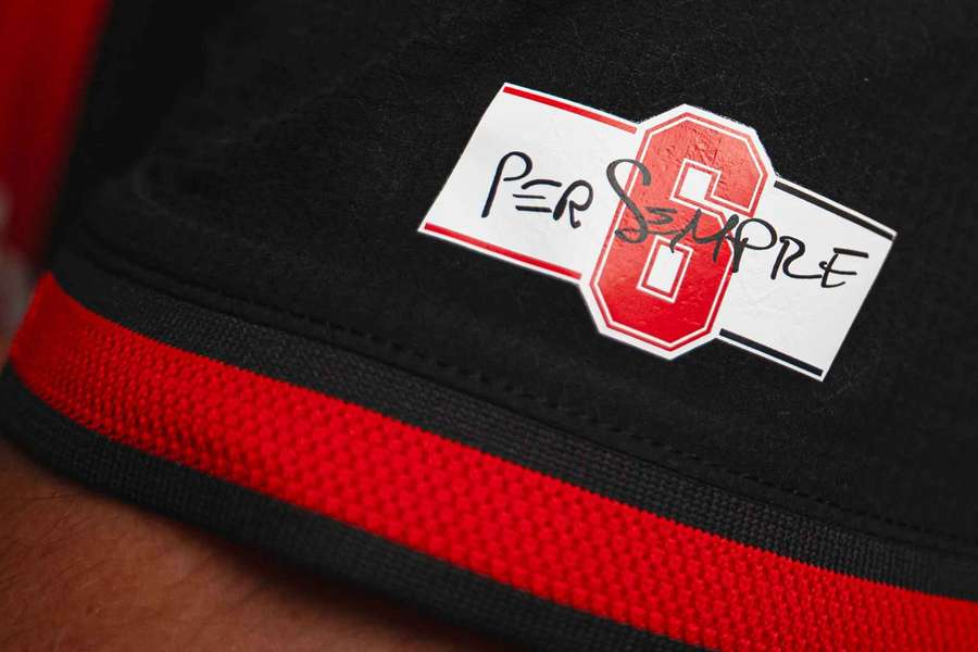 L'AC Milan portera toute la saison un écusson-hommage à Franco Baresi L'AC Milan portera toute la saison un écusson-hommage à Franco Baresi