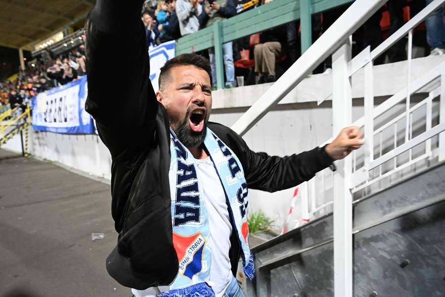 Milan Baroš chystá v Ostravě rozlučkový zápas. Milan Baroš chystá v Ostravě rozlučkový zápas.