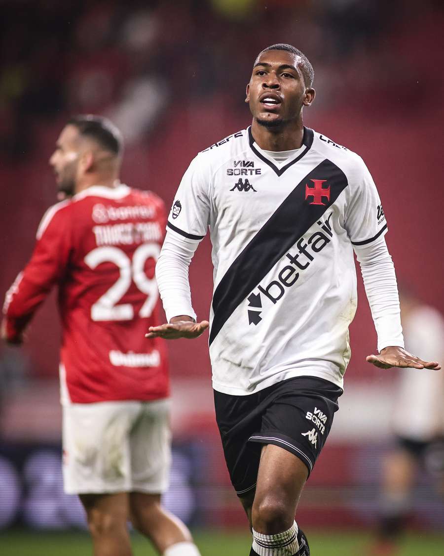 Rayan fez o primeiro gol da partida