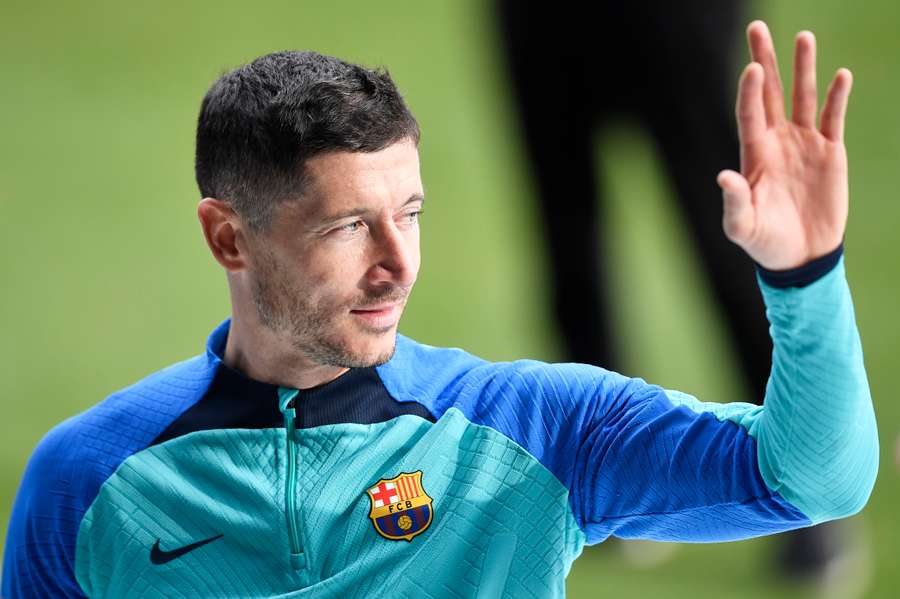 Fehlt dem FC Barcelona drei Ligaspiele: Robert Lewandowski