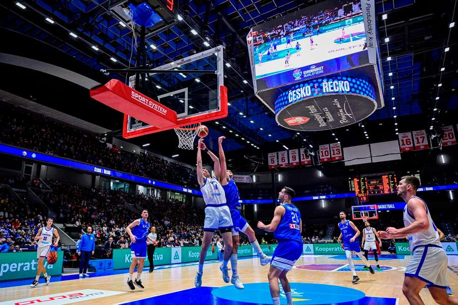 MS basketbalistů do 19 let se uskuteční v Pardubicích. MS basketbalistů do 19 let se uskuteční v Pardubicích.