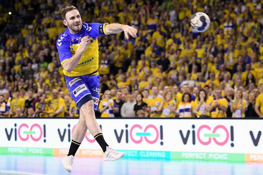 Barlinek Industria Kielce w Final Four Ligi Mistrzów, Veszprem tylko tłem