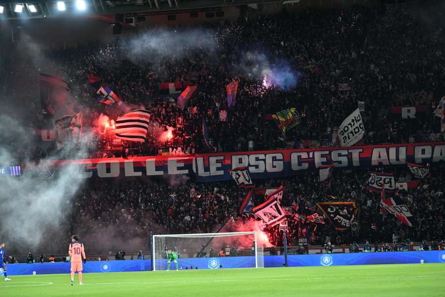 PSG supporters delivered another eye-catching and intimidating atmosphere on Tuesday night.