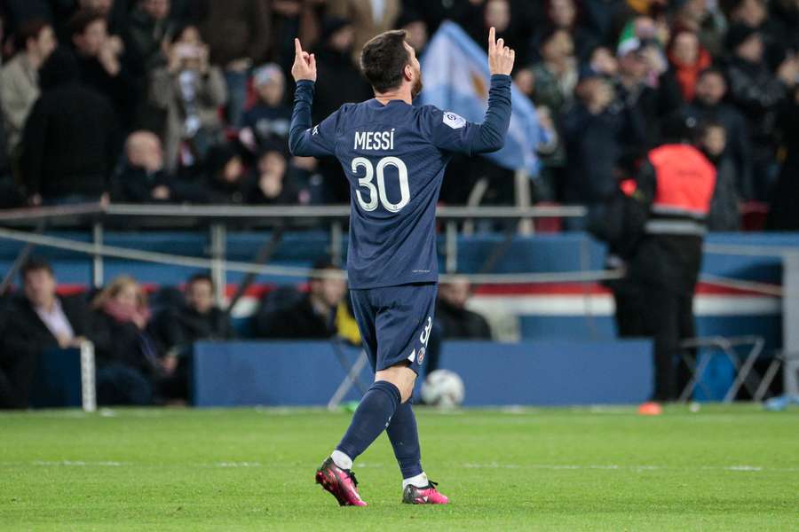 Ligue A: PSG souverän - Messi trifft im ersten Spiel nach WM-Titel