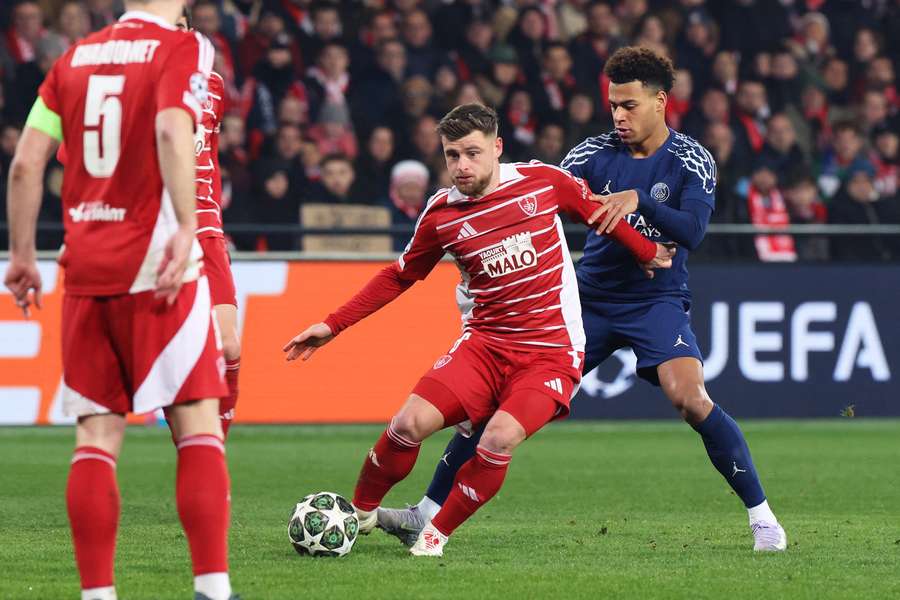 O Brest vinha bem na temporada até apanhar de 7 do PSG