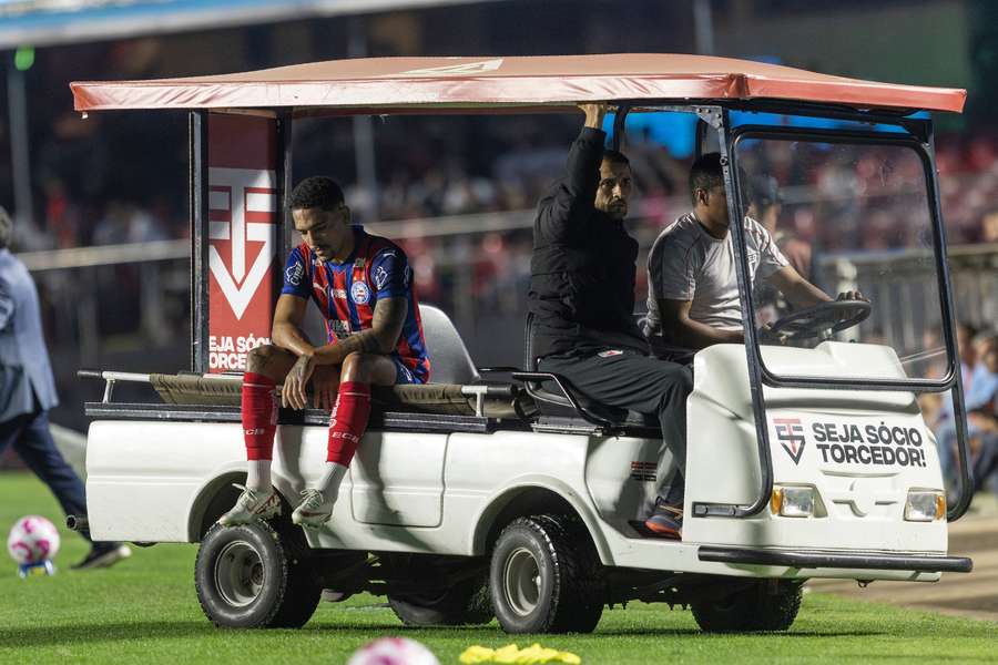 Bahia perdeu dois jogadores por lesão Bahia perdeu dois jogadores por lesão