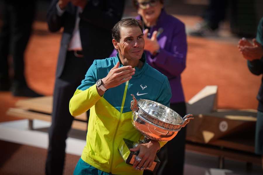 Nadal, cu trofeul de la Roland Garros în 2022
