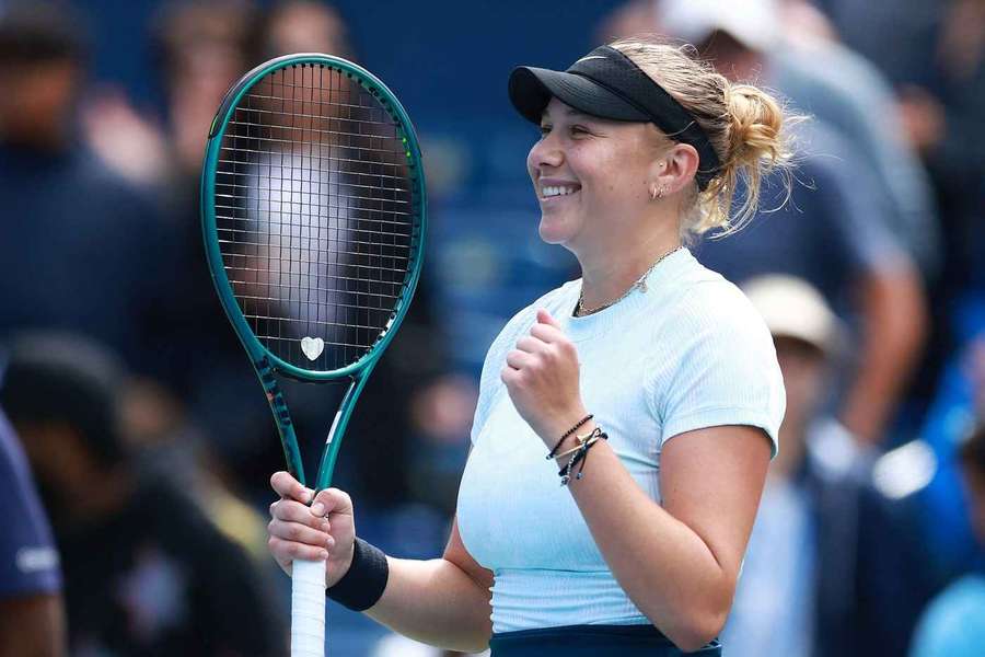 Anisimova célèbre sa victoire sur Navarro