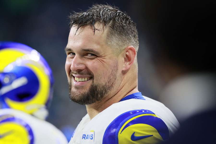 Los Angeles Rams right tackle Rob Havenstein smiling during the 2024 Wild Card game against the Detroit Lions