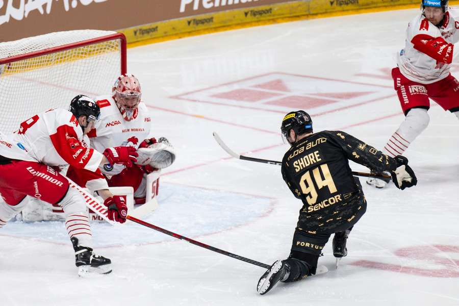 Shore skóroval v první třetině.