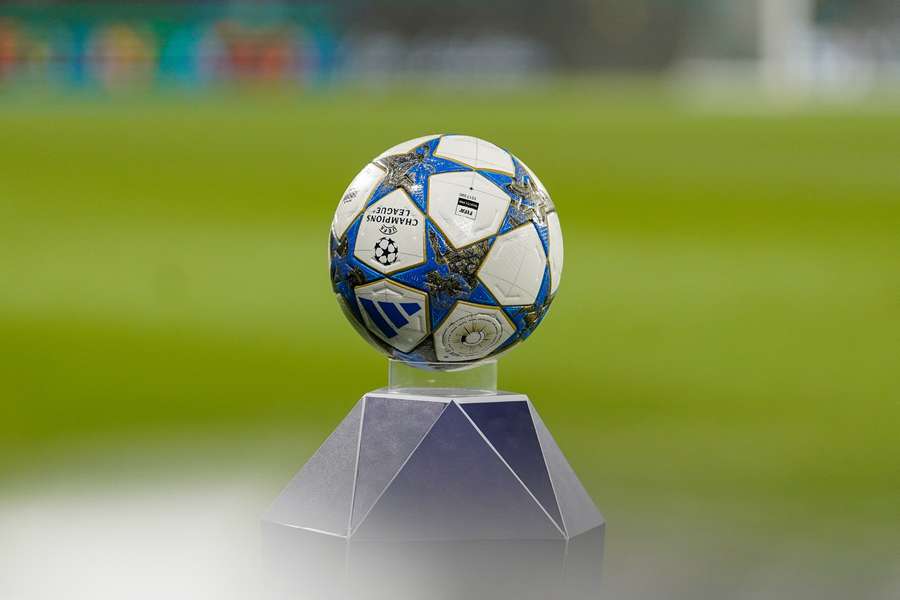 Wielkie hity w Paryżu i Liverpoolu w 4. kolejce Ligi Mistrzów Wielkie hity w Paryżu i Liverpoolu w 4. kolejce Ligi Mistrzów