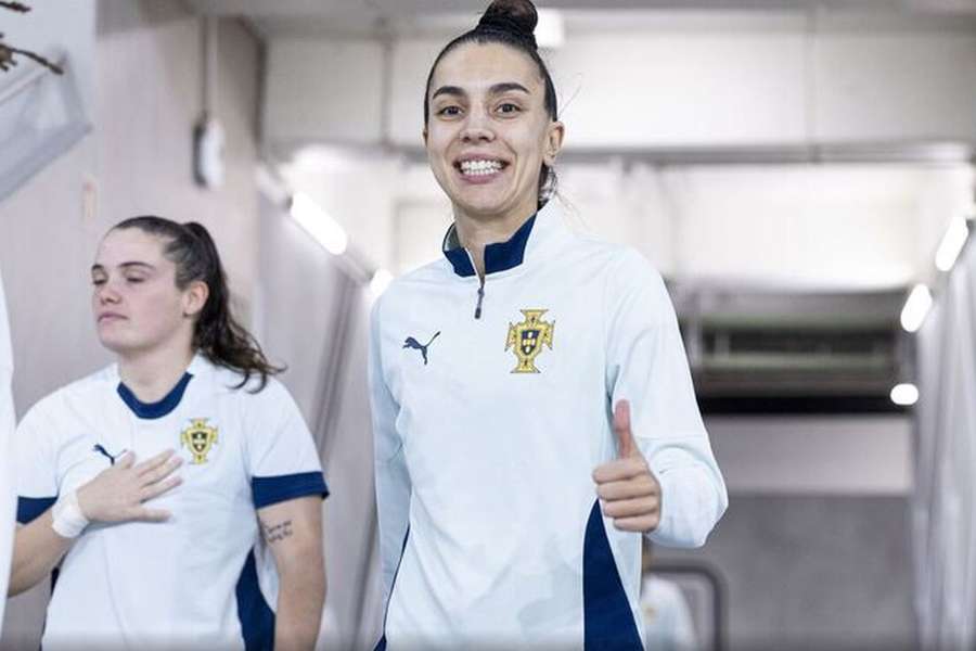 Débora Lavrador por Portugal