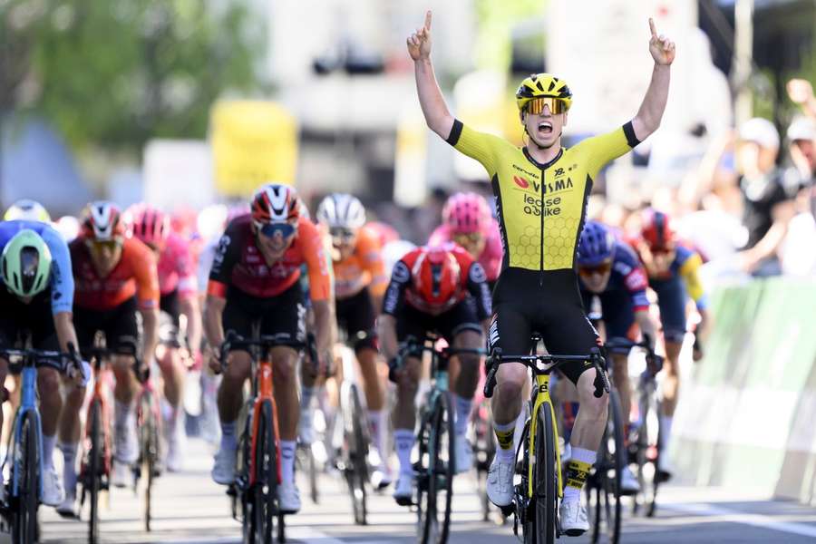 Matthew Brennan venceu ao sprint a primeira etapa
