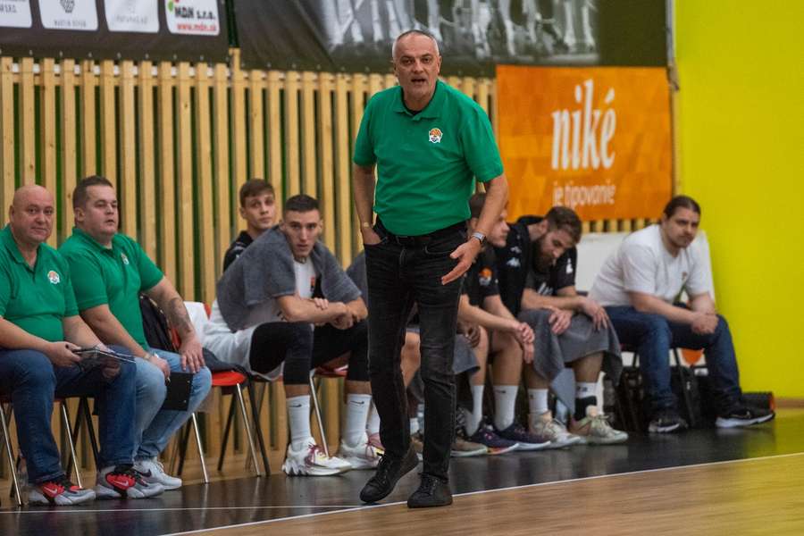 Chorvátsky kormidelník mení posledný tím slovenskej ligy za chvost českej.