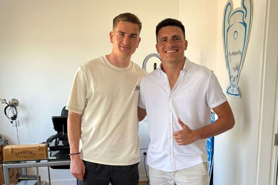 Joel Ferreira com o aluno Tom Van de Looi Joel Ferreira com o aluno Tom Van de Looi