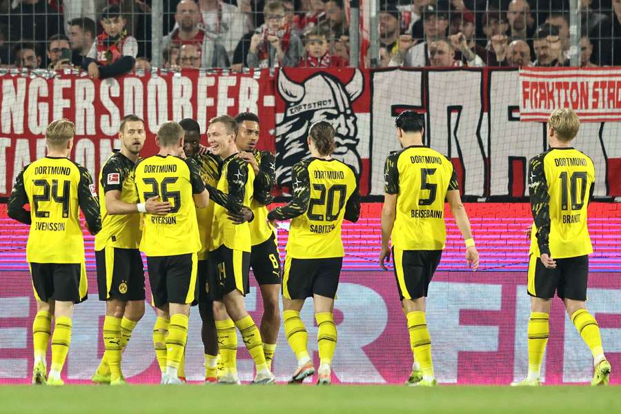 Dortmund vyhrál v Kolíně n. R. 2:1.