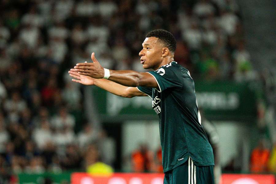 Mbappe nie myśli tylko o sobie. "Najważniejsze, żeby Złota Piłka trafiła do Realu" Mbappe nie myśli tylko o sobie. "Najważniejsze, żeby Złota Piłka trafiła do Realu"
