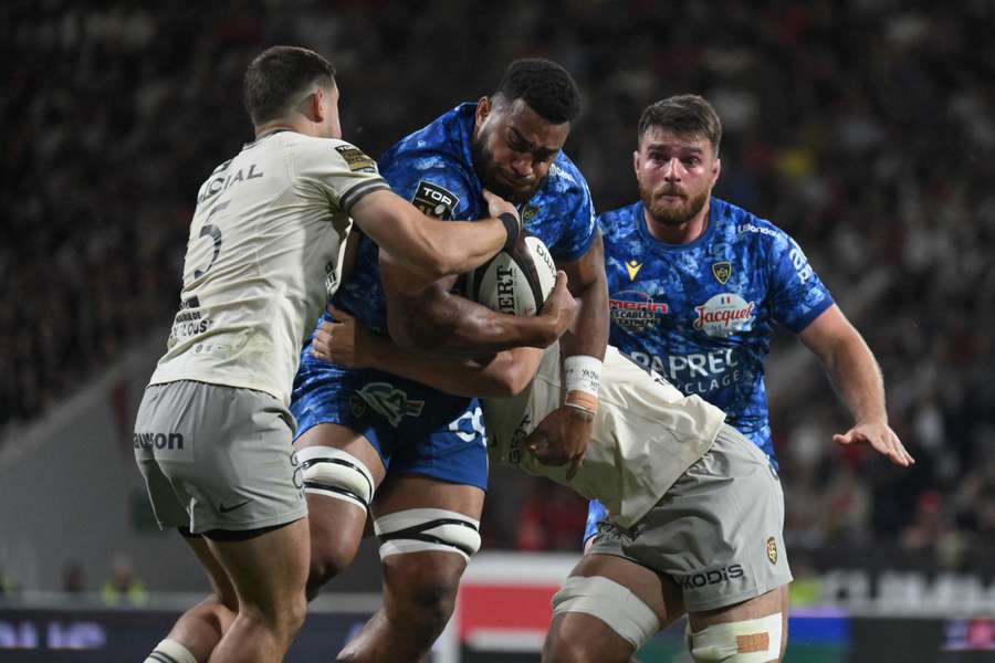 Clermont a renversé Clermont au Stadium
