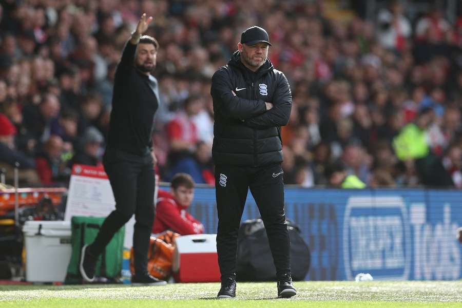 Wayne Rooney assiste ao jogo entre o Southampton FC e o Birmingham, a contar para a Sky Bet Championship