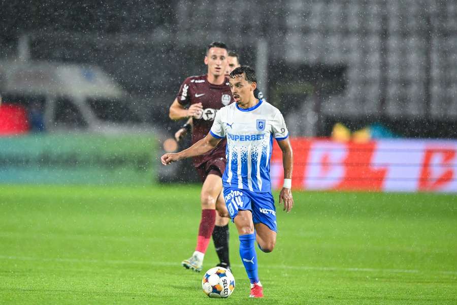 Lyes Houri în acțiune pentru Univ. Craiova