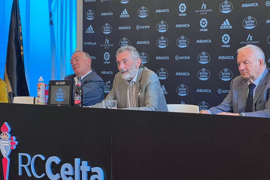 Carlos Mouriño deu uma conferência de imprensa sobre a situação do Celta