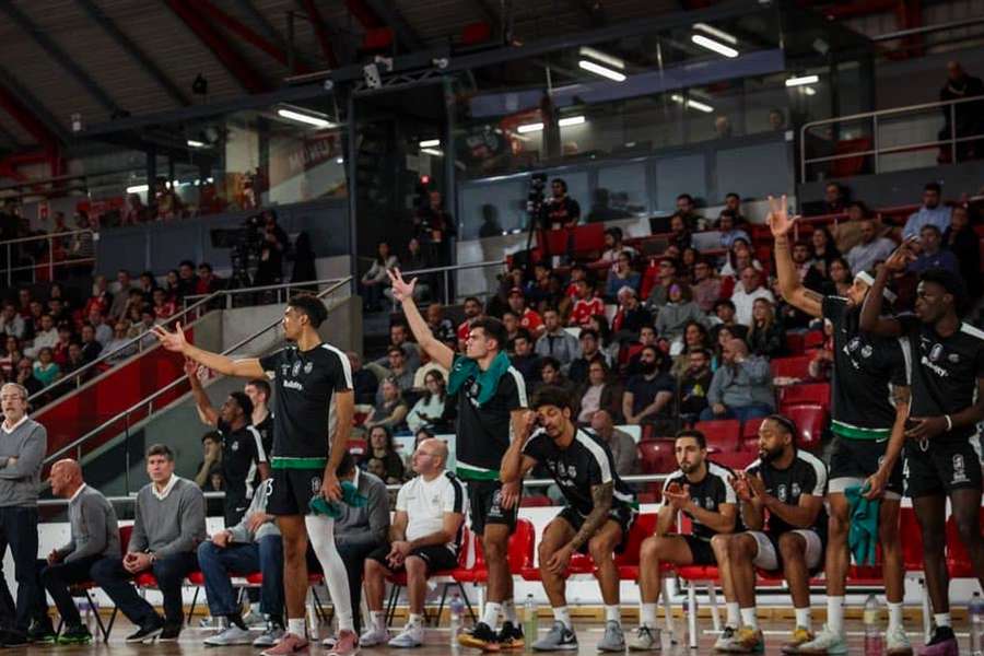 Sporting venceu pela quinta partida consecutiva