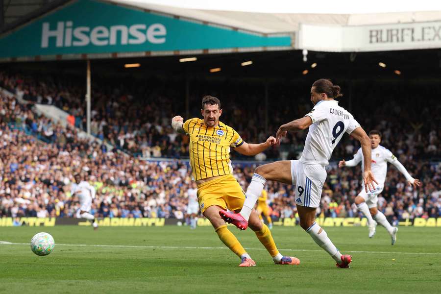 Brighton verliert spät durch das Tor von Leeds Stürmer Calvert-Lewin (90.+6)