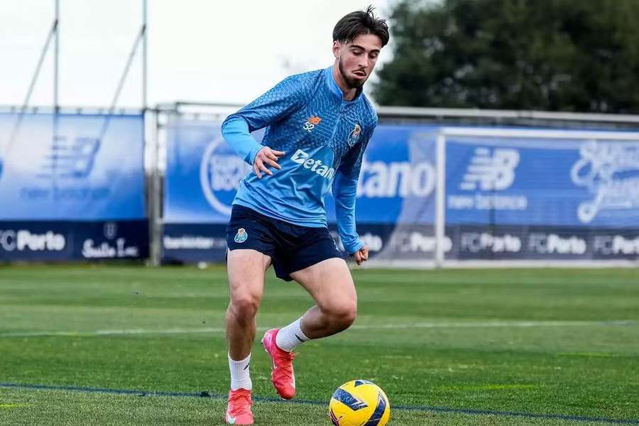Martim Fernandes deve ficar de fora do jogo com o AFS