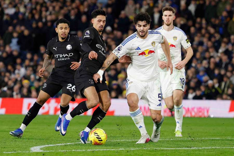 Semenyo utrzymuje presję na Arsenalu po trudnym meczu w Leeds Semenyo utrzymuje presję na Arsenalu po trudnym meczu w Leeds