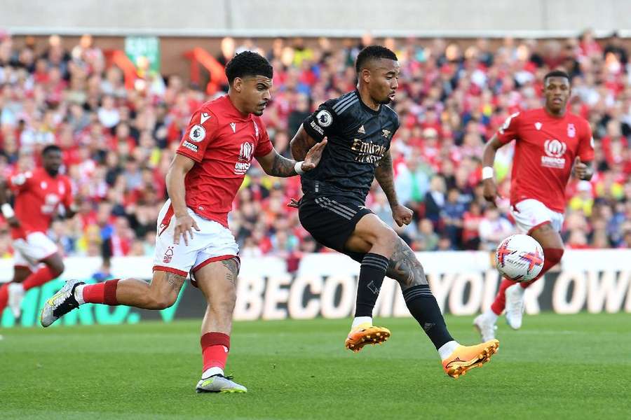 Arsenal, de Gabriel Jesus, não teve forças para ser campeão