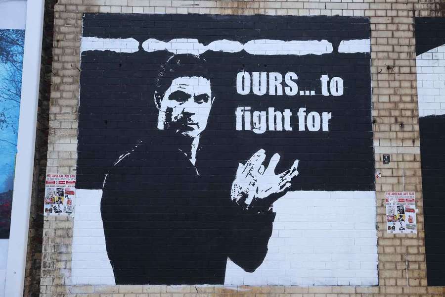 Pictură murală cu Mikel Arteta în Londra Pictură murală cu Mikel Arteta în Londra