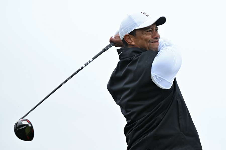 Tiger Woods se ha retirado del Hero World Challenge por lesión