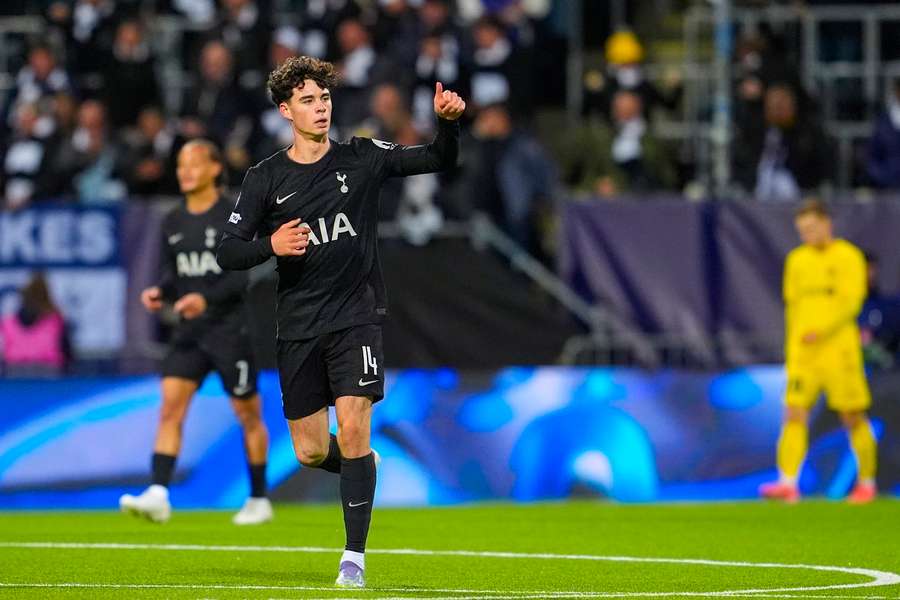 Frank lays out future position for Spurs whiz Gray; lays out 'star' expectations